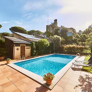 Main Villa: La Bruguera De Villa Pubol